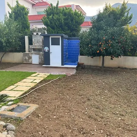 Girnenin Merkezinde Luks Kyrenia (Northern Cyprus)
